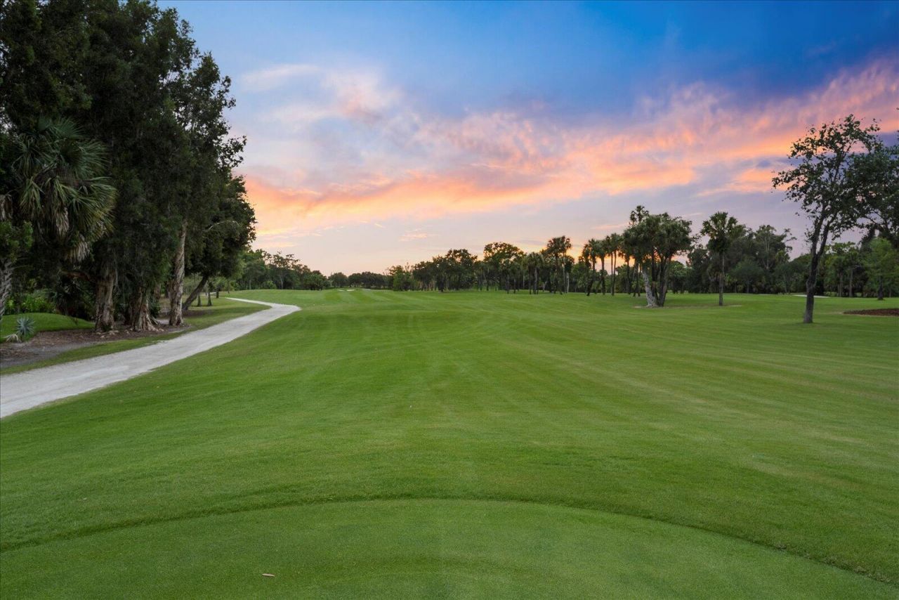 1648 Cypress Row Drive, West Palm Beach, FL 33411 Photo