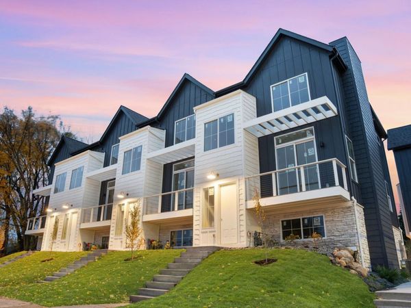 2515 Jansen Avenue, White Bear Lake, MN 55110