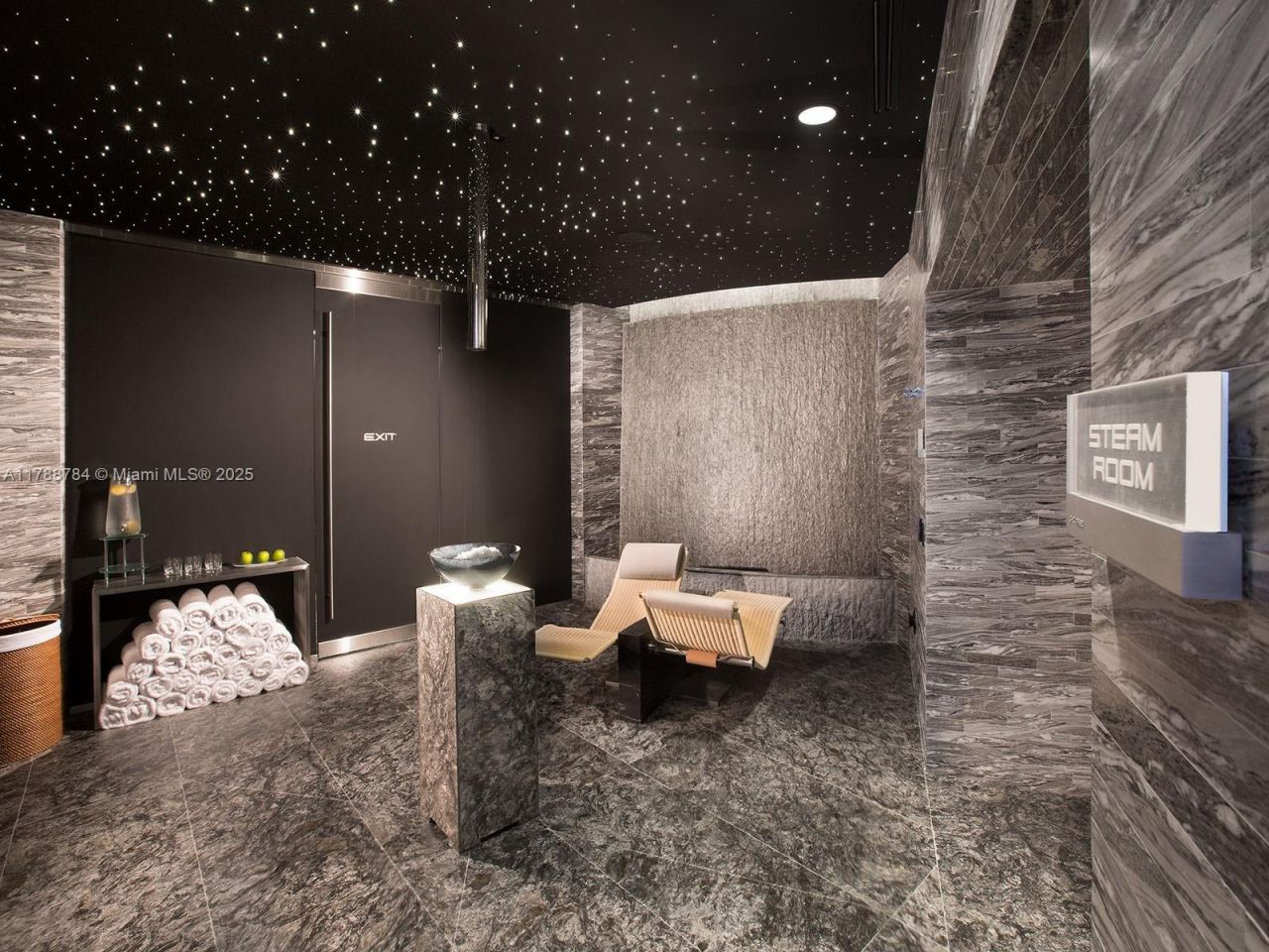 18555 Collins Ave, Unit 3705, Sunny Isles Beach, FL 33160 Photo