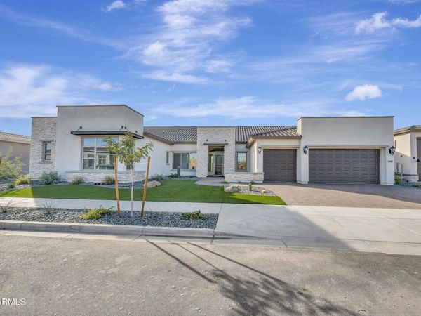 22482 S 180TH Place, Queen Creek, AZ 85142