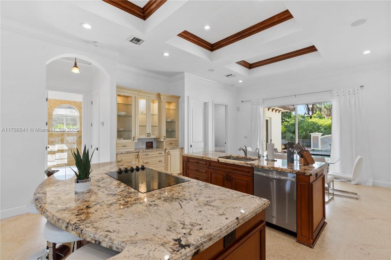 1223 Jackson St, Hollywood, FL 33019 Photo