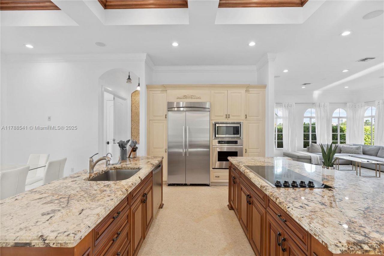 1223 Jackson St, Hollywood, FL 33019 Photo