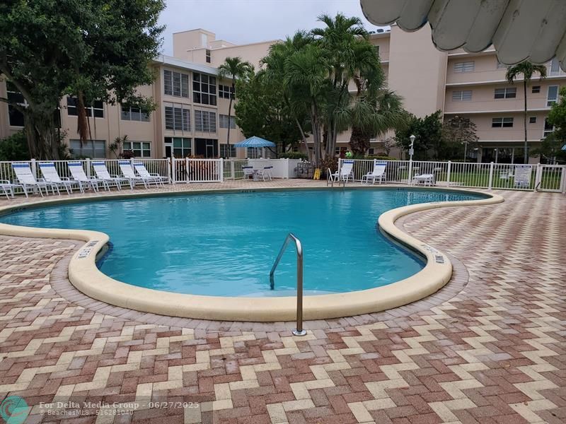 1481 S Ocean Blvd, Unit 308, Lauderdale by the Sea, FL 33062 Photo