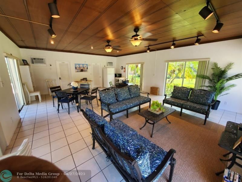 1481 S Ocean Blvd, Unit 308, Lauderdale by the Sea, FL 33062 Photo