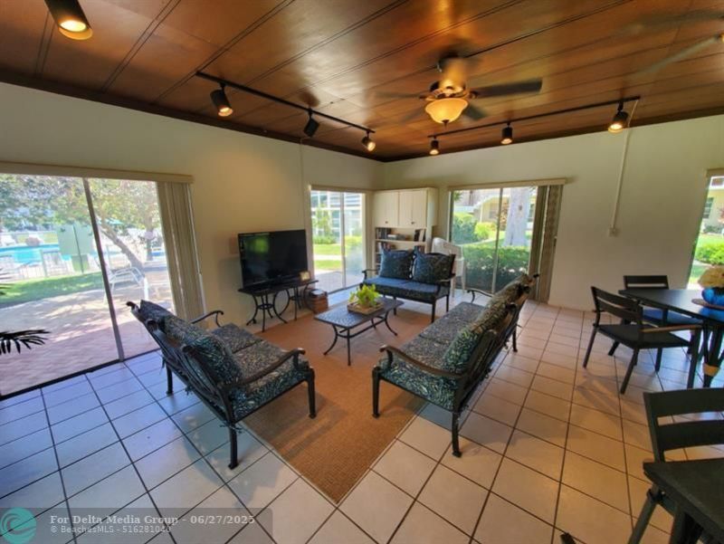 1481 S Ocean Blvd, Unit 308, Lauderdale by the Sea, FL 33062 Photo