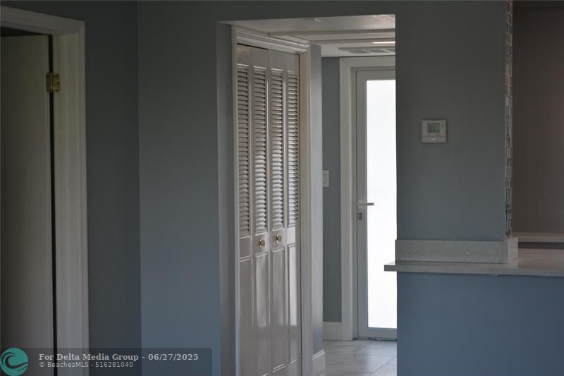 1481 S Ocean Blvd, Unit 308, Lauderdale by the Sea, FL 33062 Photo