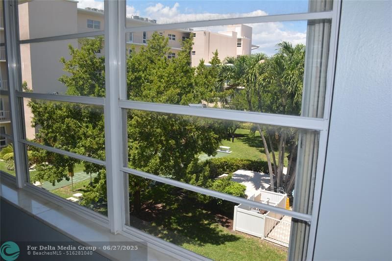 1481 S Ocean Blvd, Unit 308, Lauderdale by the Sea, FL 33062 Photo
