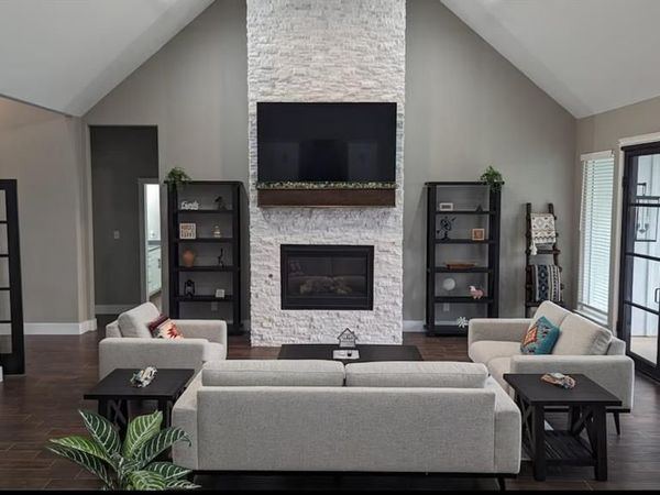 886 COUNTY ROAD 3341, Paradise, TX 76073