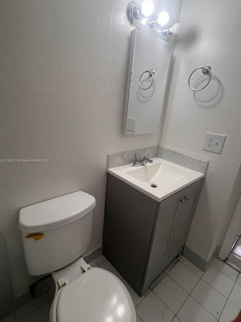 10851 SW 2nd St, Unit K304, Sweetwater, FL 33174 Photo