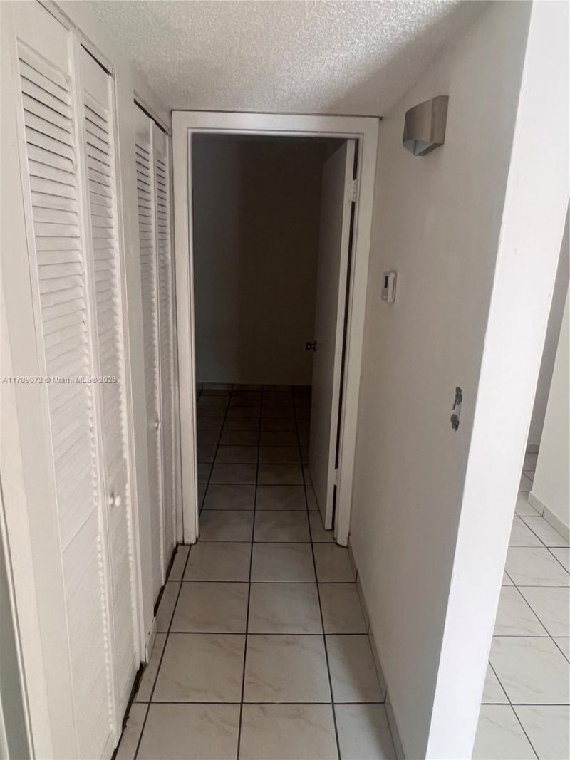 10851 SW 2nd St, Unit K304, Sweetwater, FL 33174 Photo