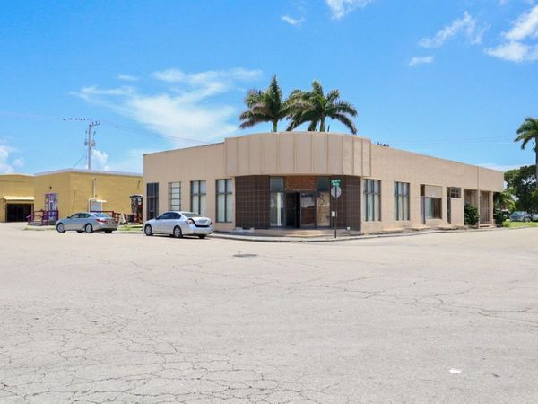 40 SW Avenue B Avenue, Belle Glade, FL 33430