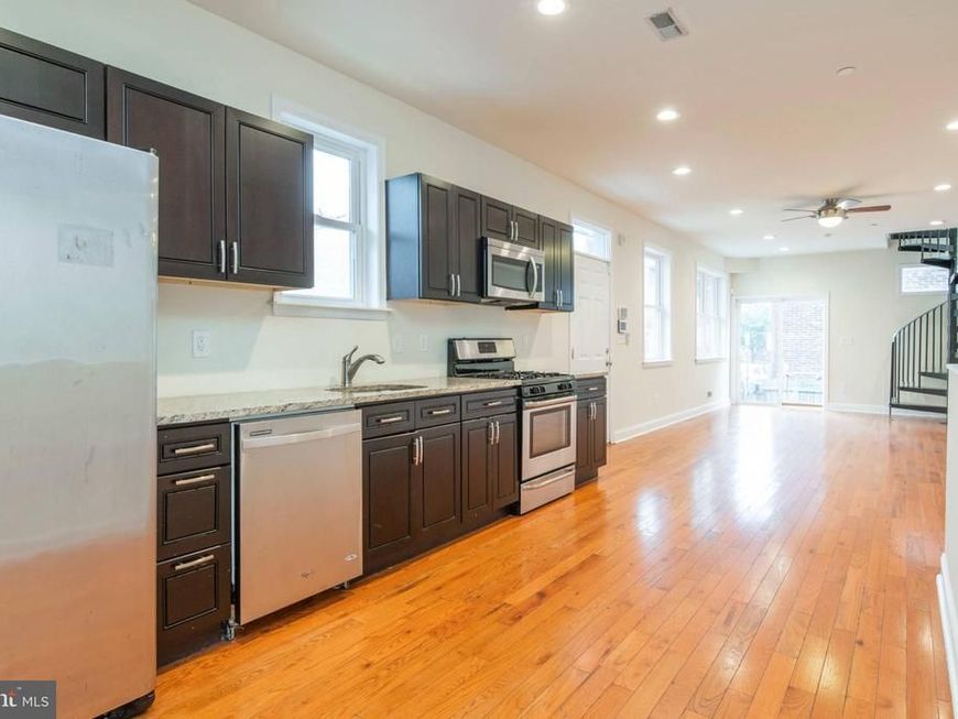 2114 N 17th Street, Philadelphia, PA 19121 Main Photo