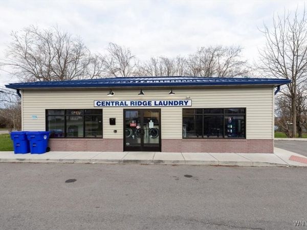 1450 Ridge Road, Buffalo, NY 14218