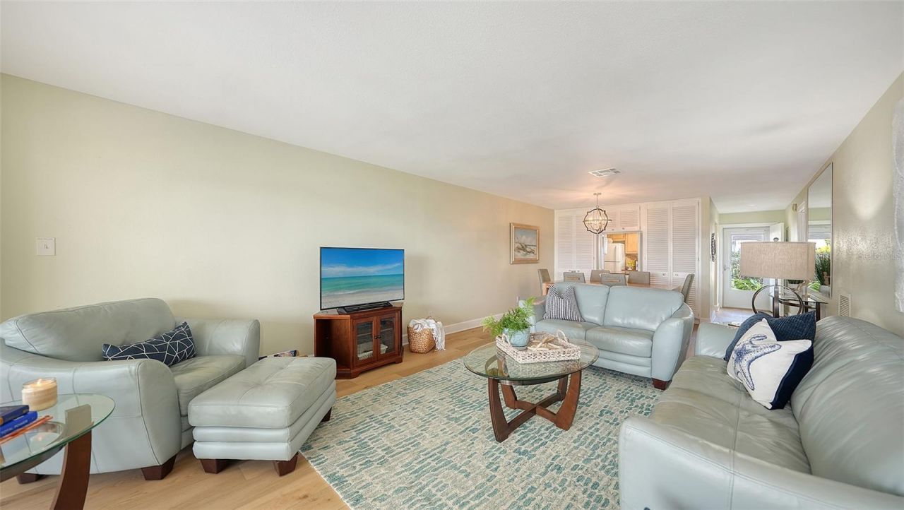 777 Beach Road, Unit 1B, Sarasota, FL 34242 Photo