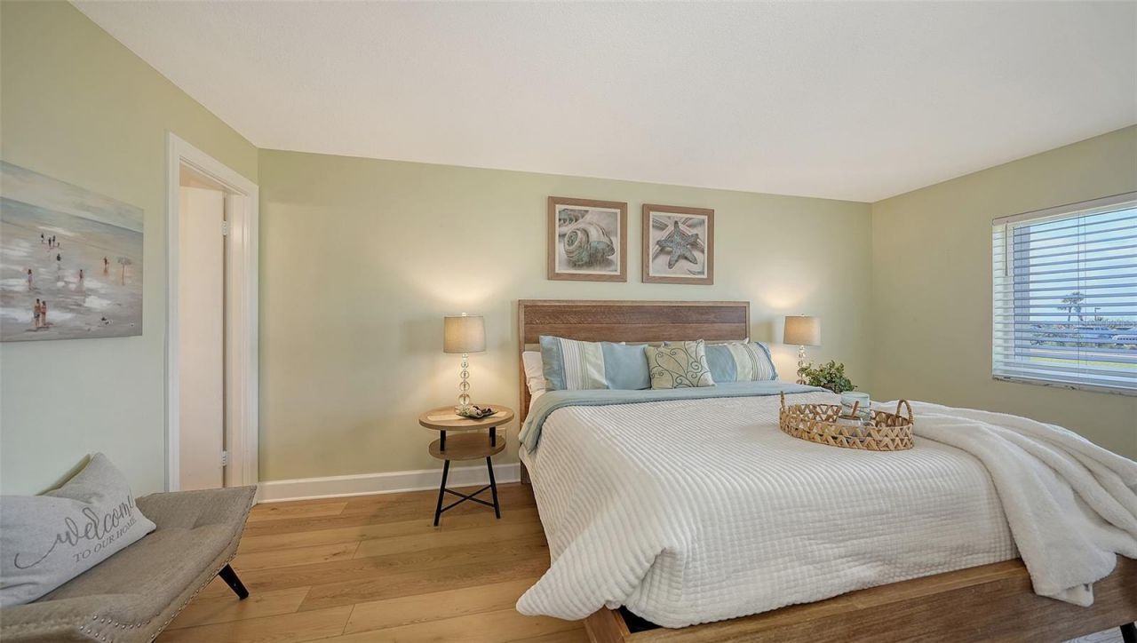 777 Beach Road, Unit 1B, Sarasota, FL 34242 Photo