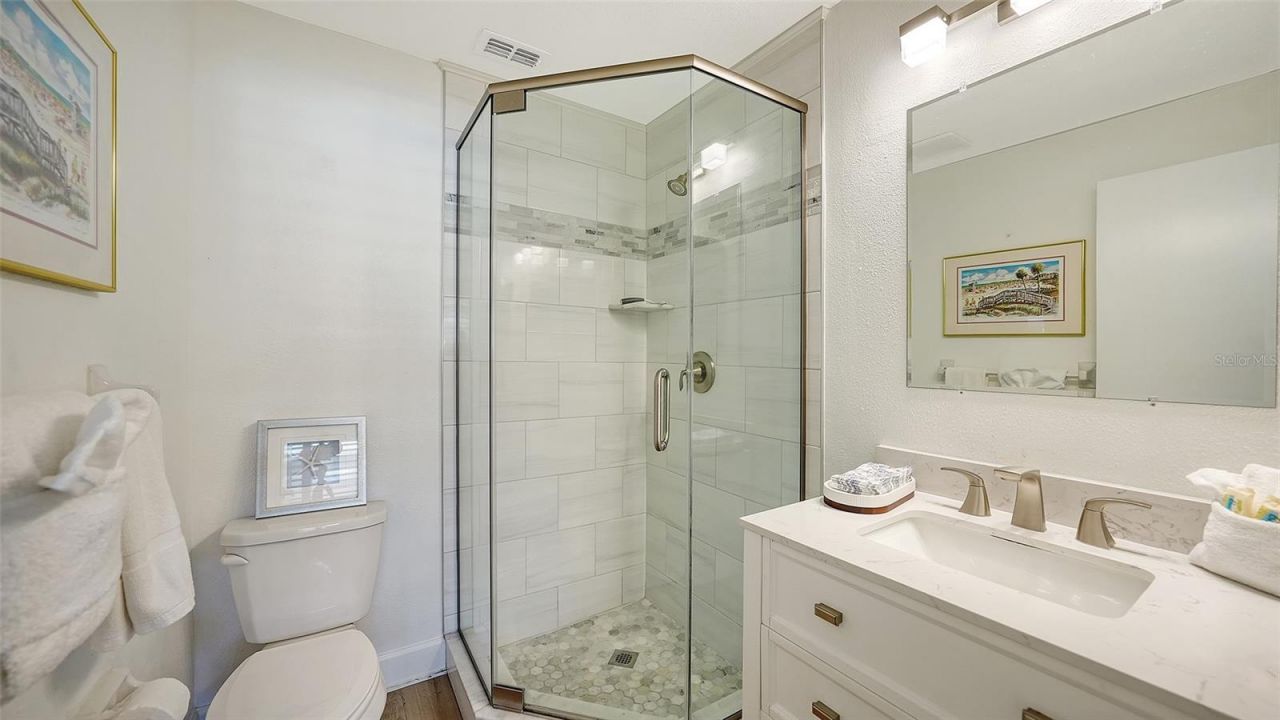 777 Beach Road, Unit 1B, Sarasota, FL 34242 Photo