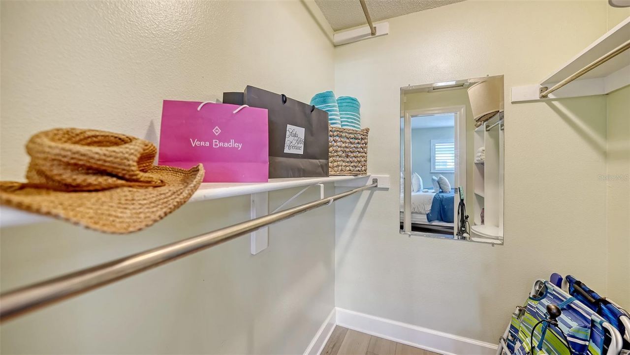 777 Beach Road, Unit 1B, Sarasota, FL 34242 Photo