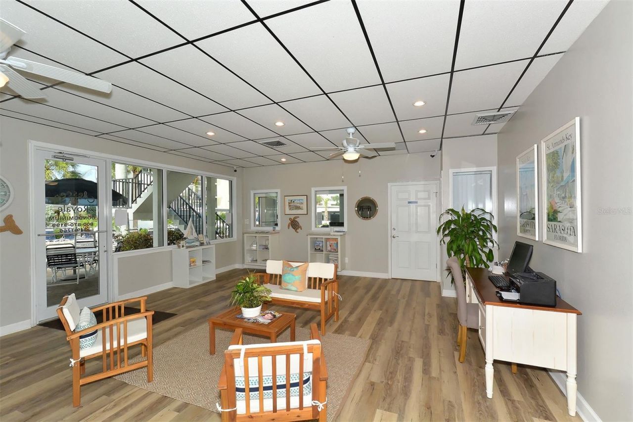 777 Beach Road, Unit 1B, Sarasota, FL 34242 Photo