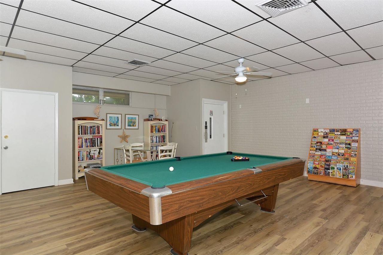 777 Beach Road, Unit 1B, Sarasota, FL 34242 Photo