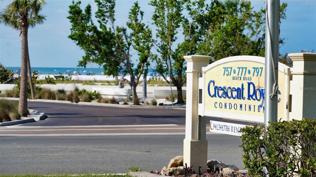 777 Beach Road, Unit 1B, Sarasota, FL 34242 Photo