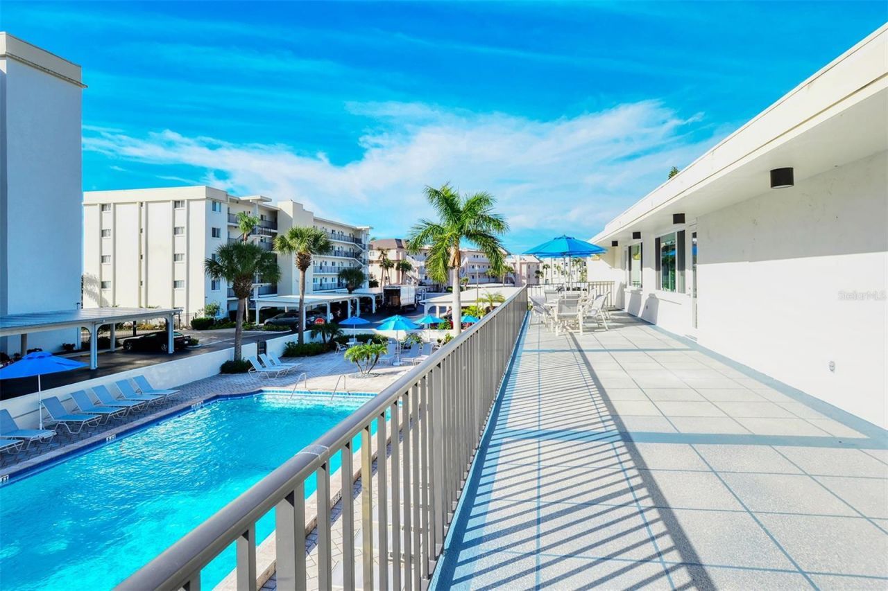 777 Beach Road, Unit 1B, Sarasota, FL 34242 Photo