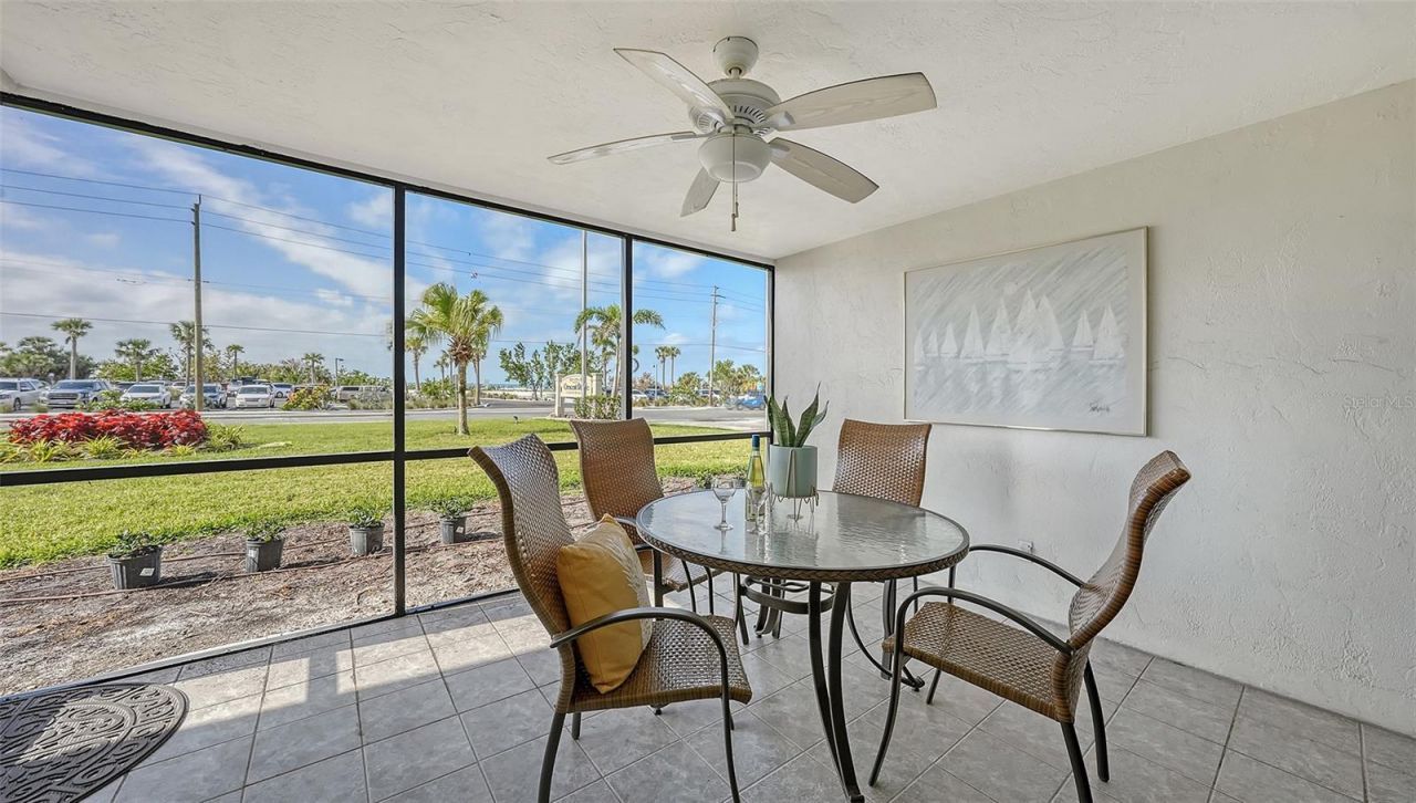 777 Beach Road, Unit 1B, Sarasota, FL 34242 Photo