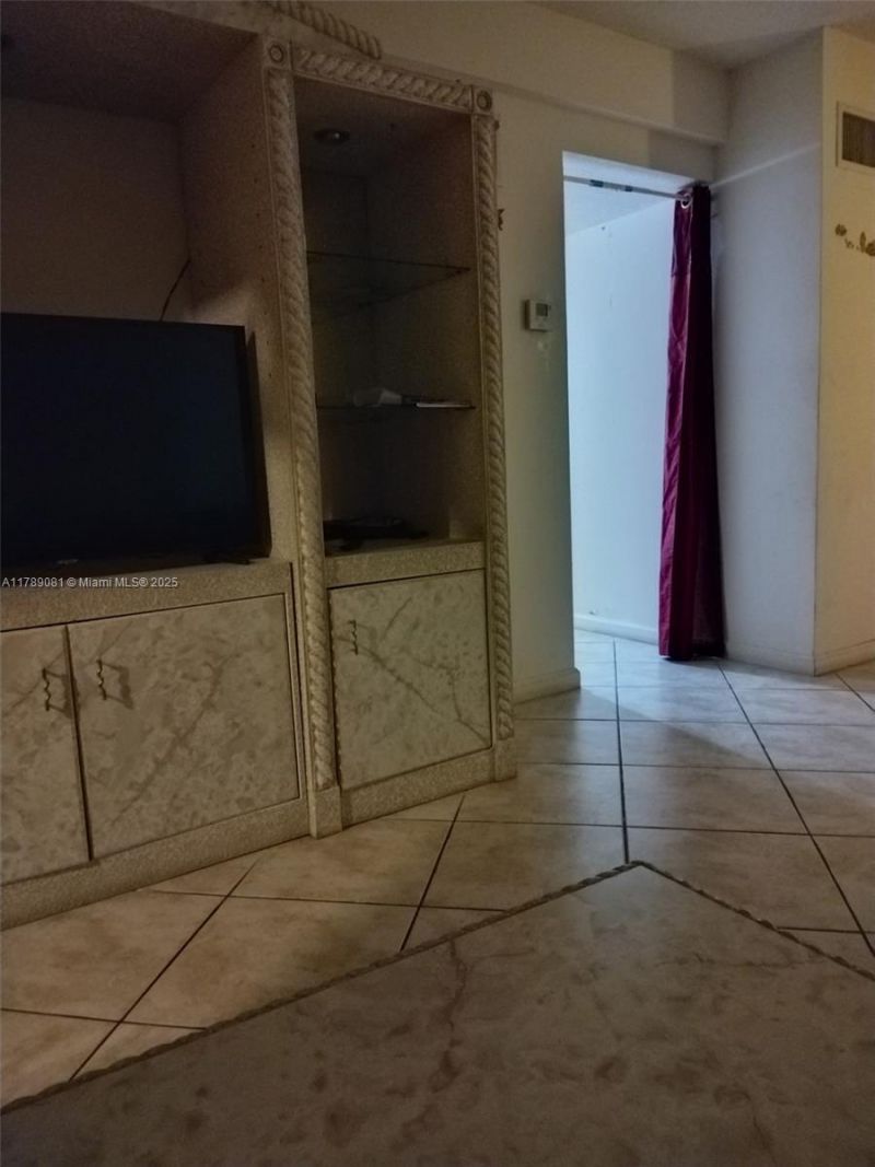 6510 Winfield Blvd, Unit 103, Margate, FL 33063 Photo