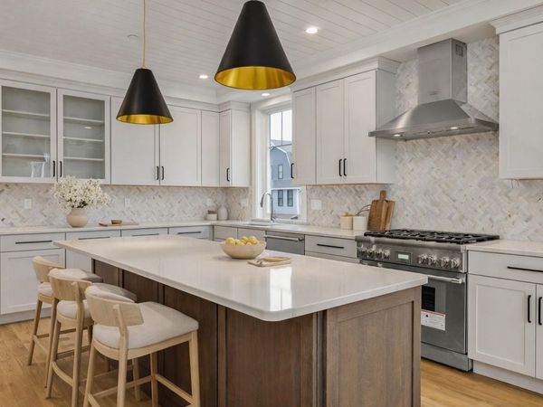 22 LITTLE BAY Drive, Dover, NH 03820