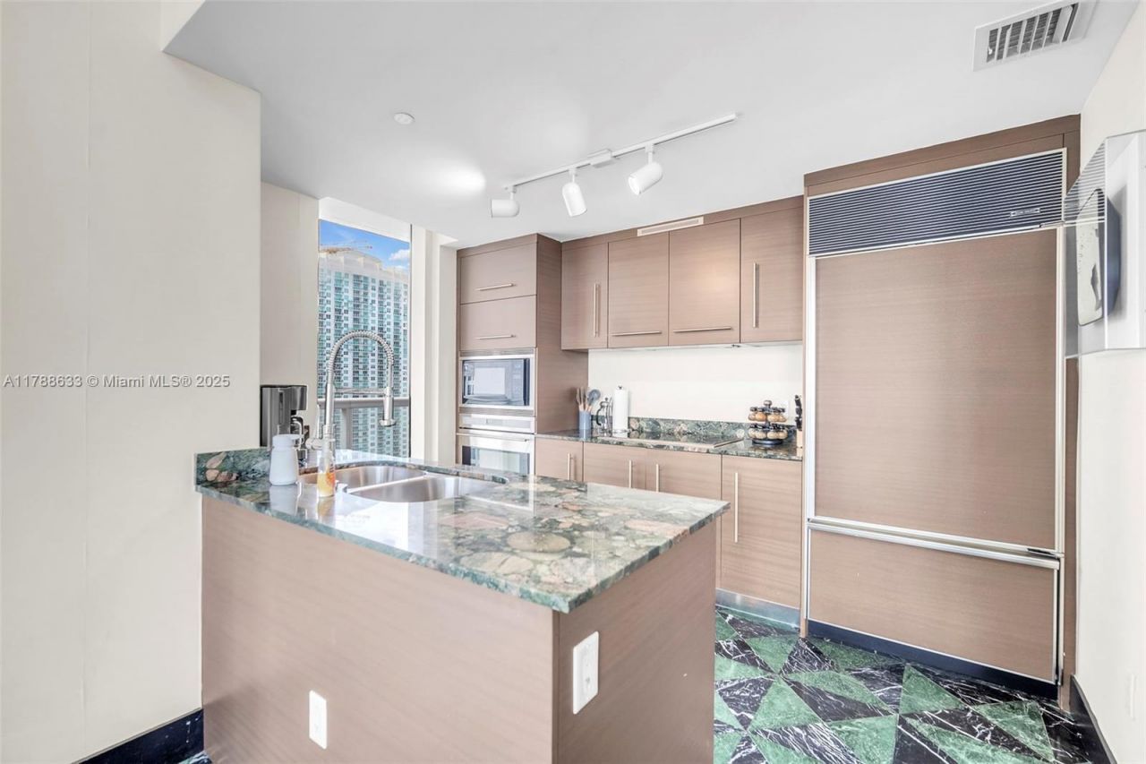485 Brickell Ave, Unit 2508, Miami, FL 33131 Photo
