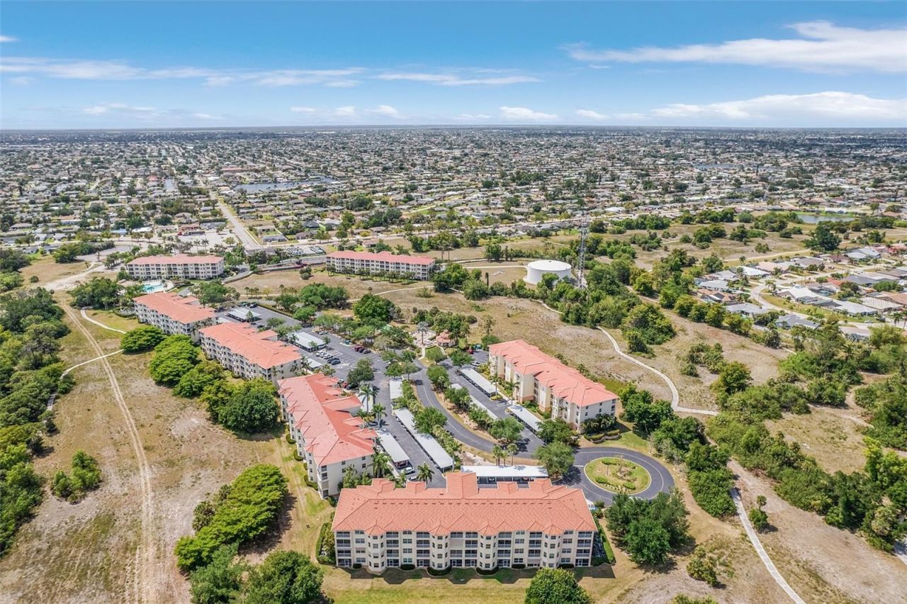 4013 Palm Tree Boulevard, Unit 202, Cape Coral, FL 33904 Photo