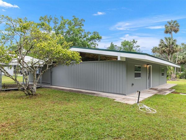 11065 NE 42ND STREET, SILVER SPRINGS, FL 34488