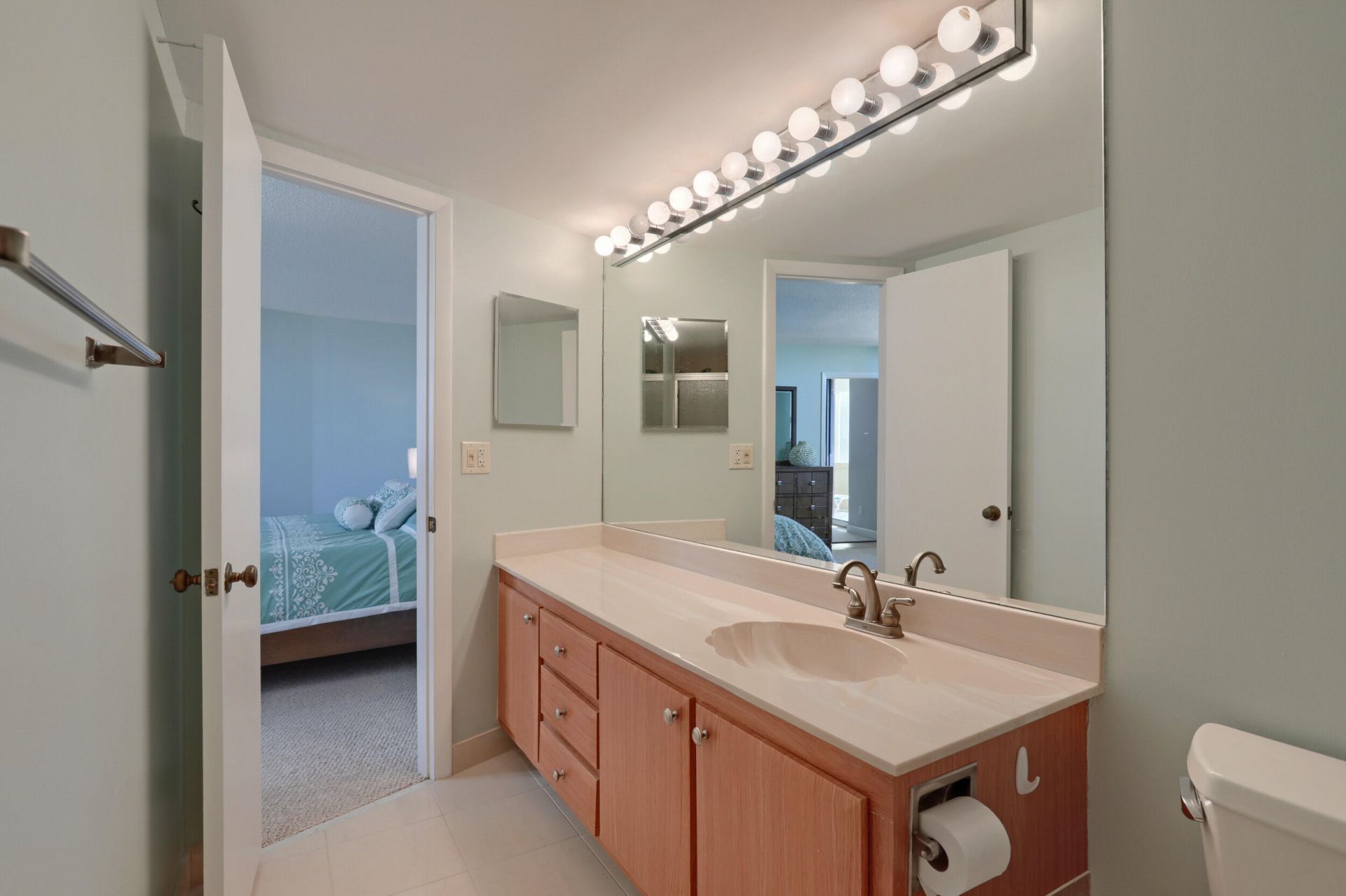 2800 N Ocean Drive, Unit A-4a, Singer Island, FL 33404 Photo