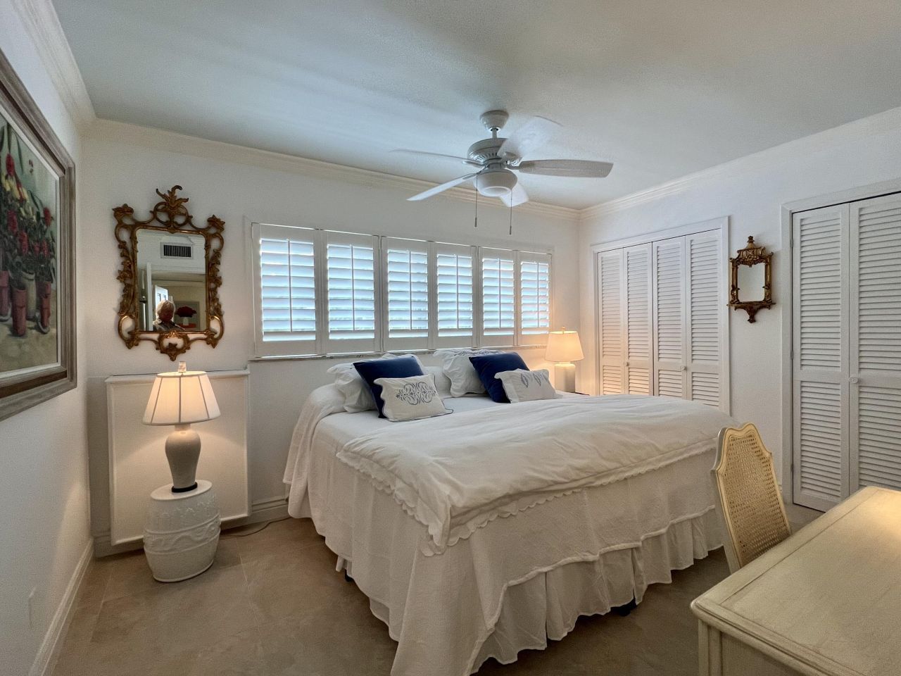 139 Sunrise Avenue, Unit 204, Palm Beach, FL 33480 Photo