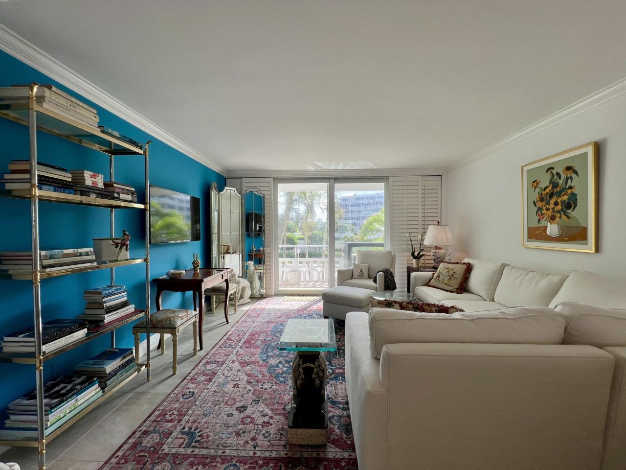 139 Sunrise Avenue, Unit 204, Palm Beach, FL 33480 Photo