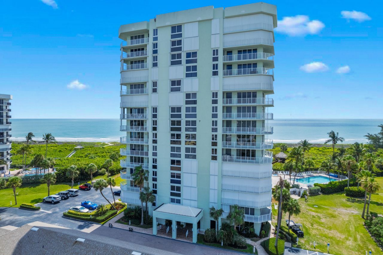 2700 N Highway A1a, Unit 407, Hutchinson Island, FL 34949 Photo