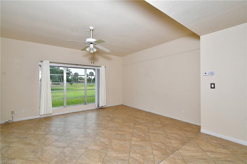 9 Park Lane Cir, Lehigh Acres, FL 33936 Photo