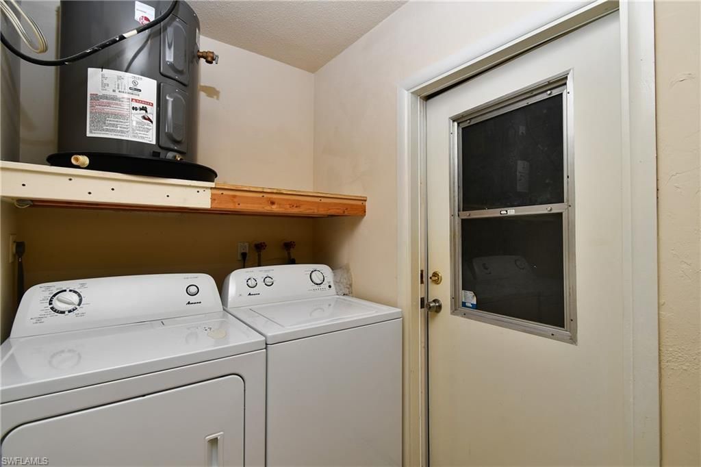 9 Park Lane Cir, Lehigh Acres, FL 33936 Photo