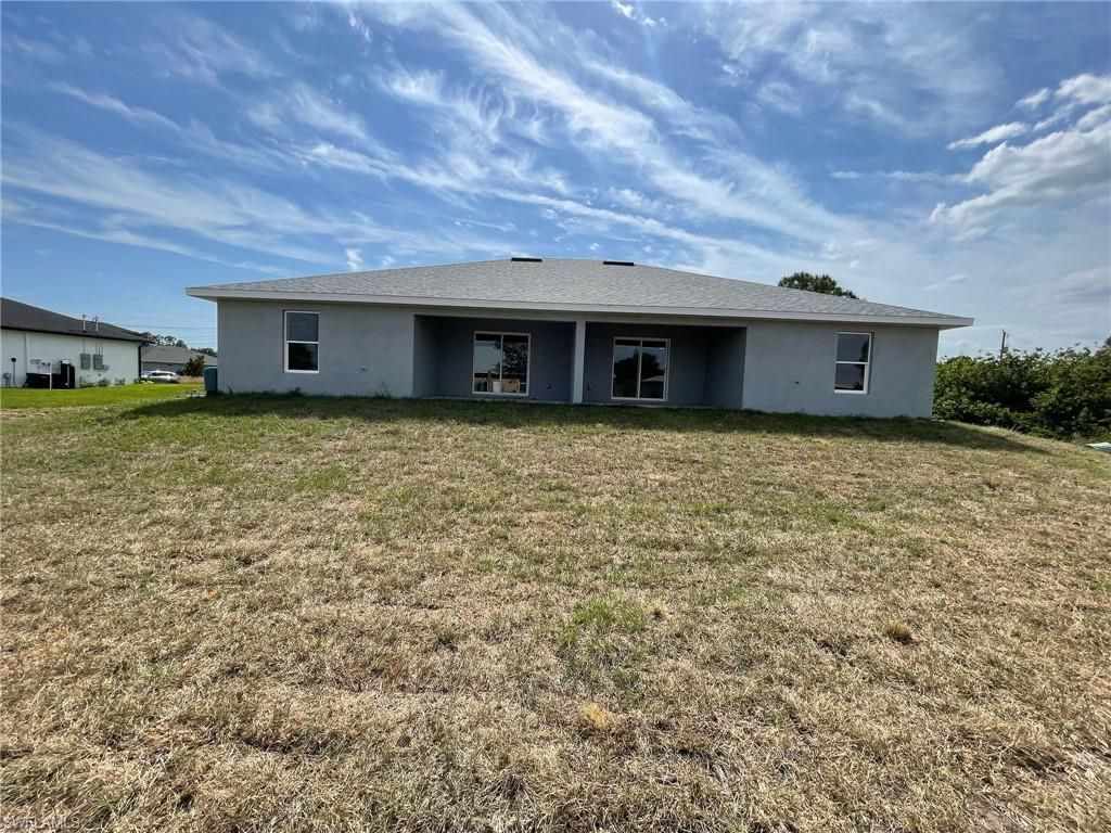 1111/1113 Circle Dr, Lehigh Acres, FL 33973 Photo