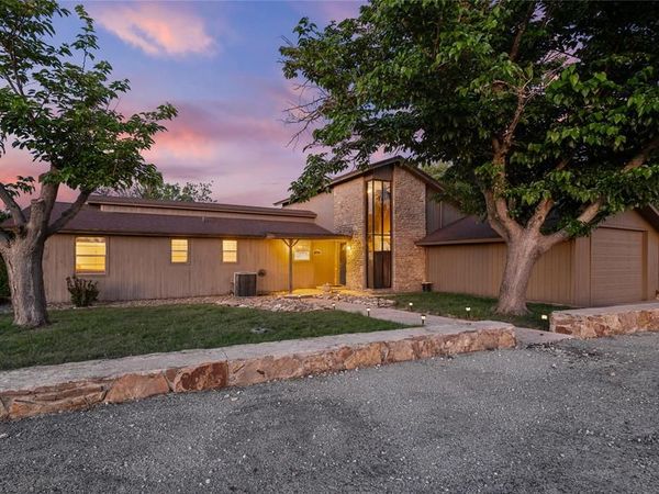 691 County Road 611, Brownwood, TX 76801