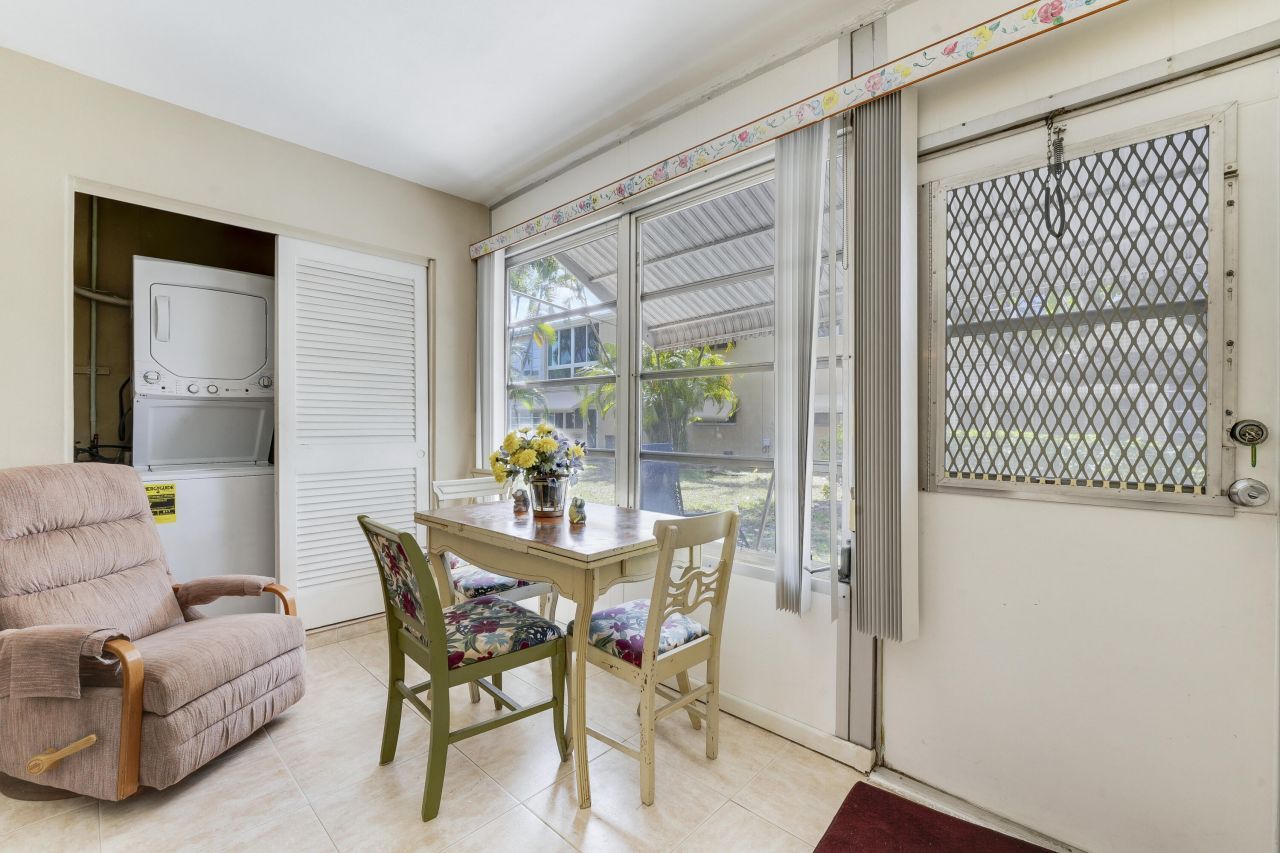 2223 NE 1st Court, Unit 105, Boynton Beach, FL 33435 Photo