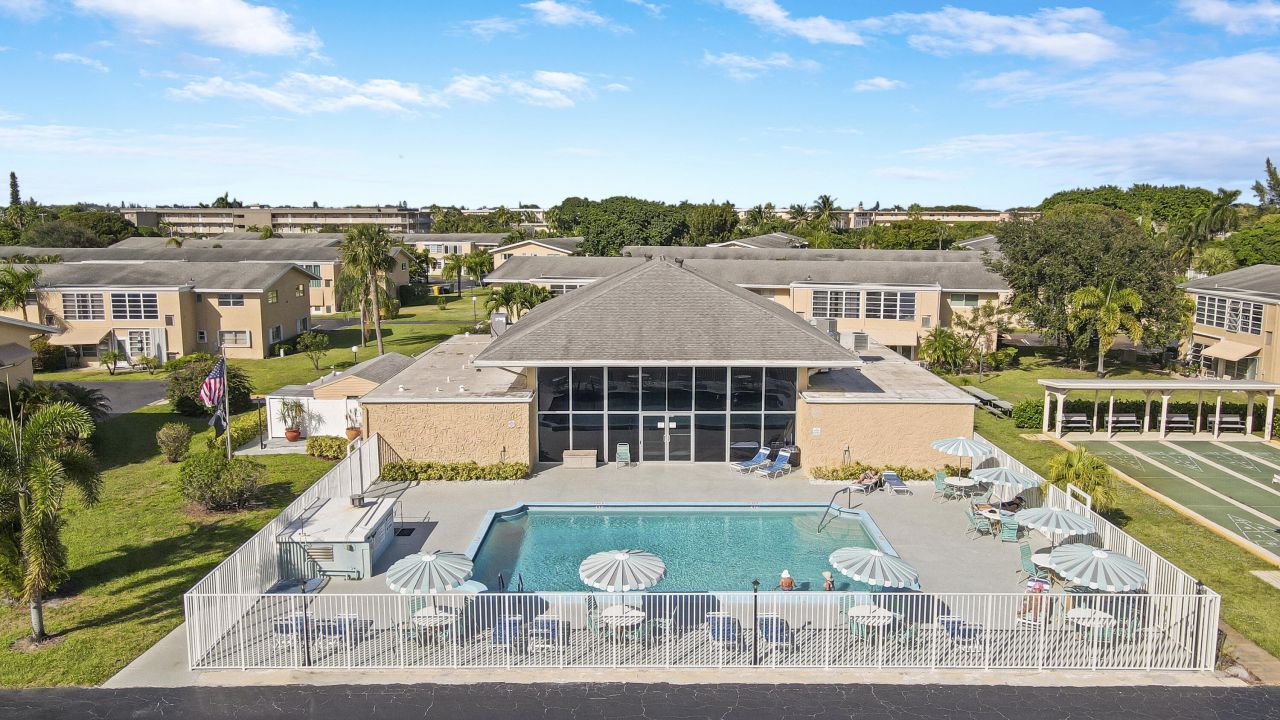 2223 NE 1st Court, Unit 105, Boynton Beach, FL 33435 Photo