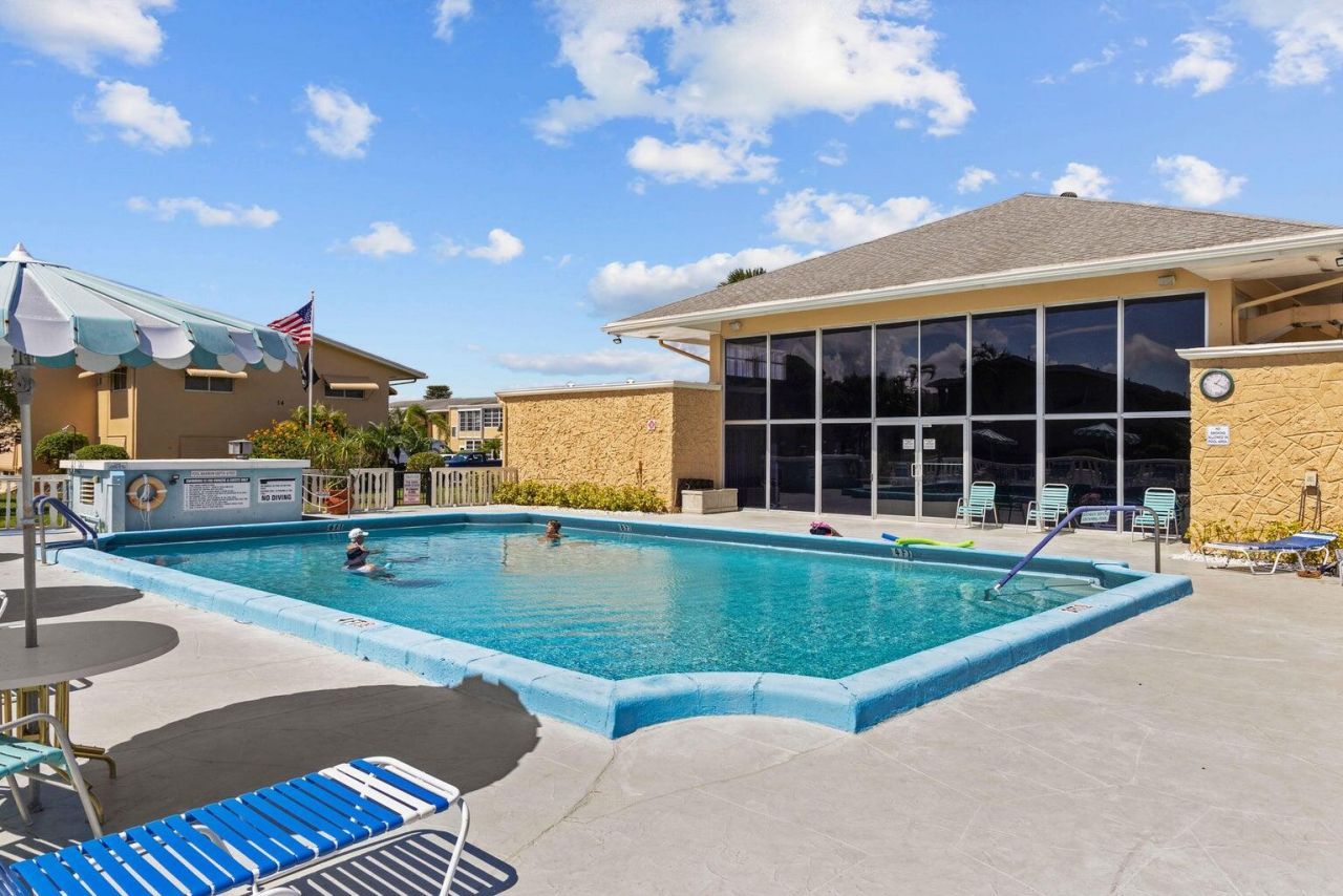 2223 NE 1st Court, Unit 105, Boynton Beach, FL 33435 Photo