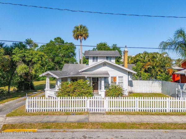 2106 Vernon Place, Melbourne, FL 32901