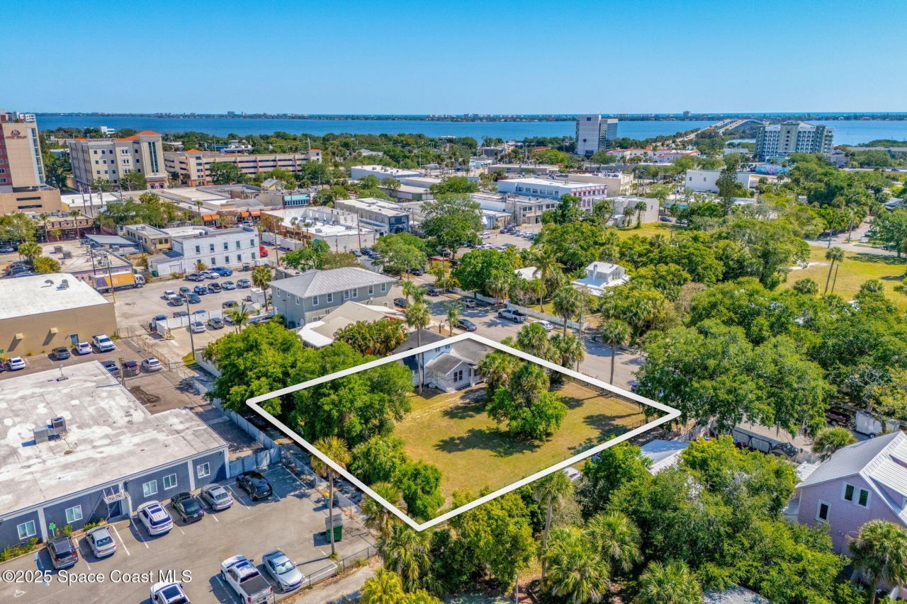 2106 Vernon Place, Melbourne, FL 32901 Photo