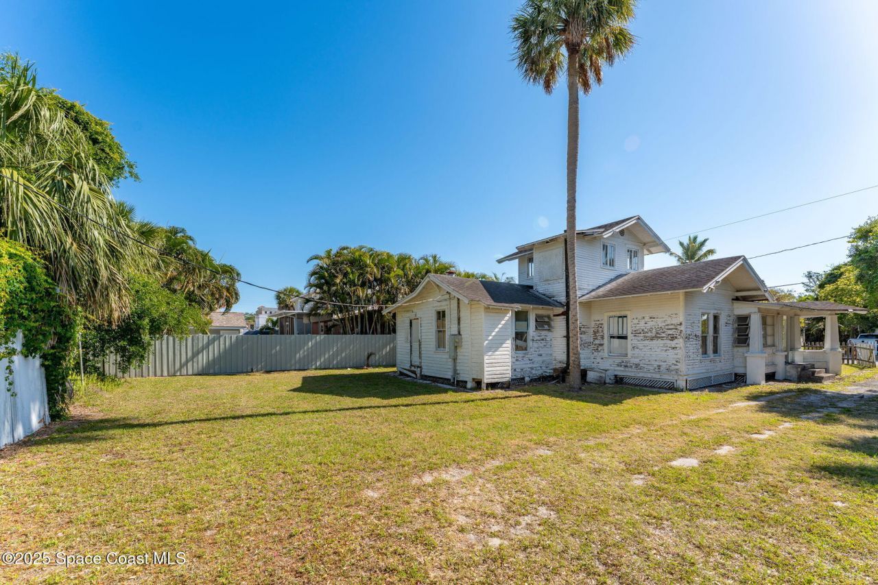2106 Vernon Place, Melbourne, FL 32901 Photo