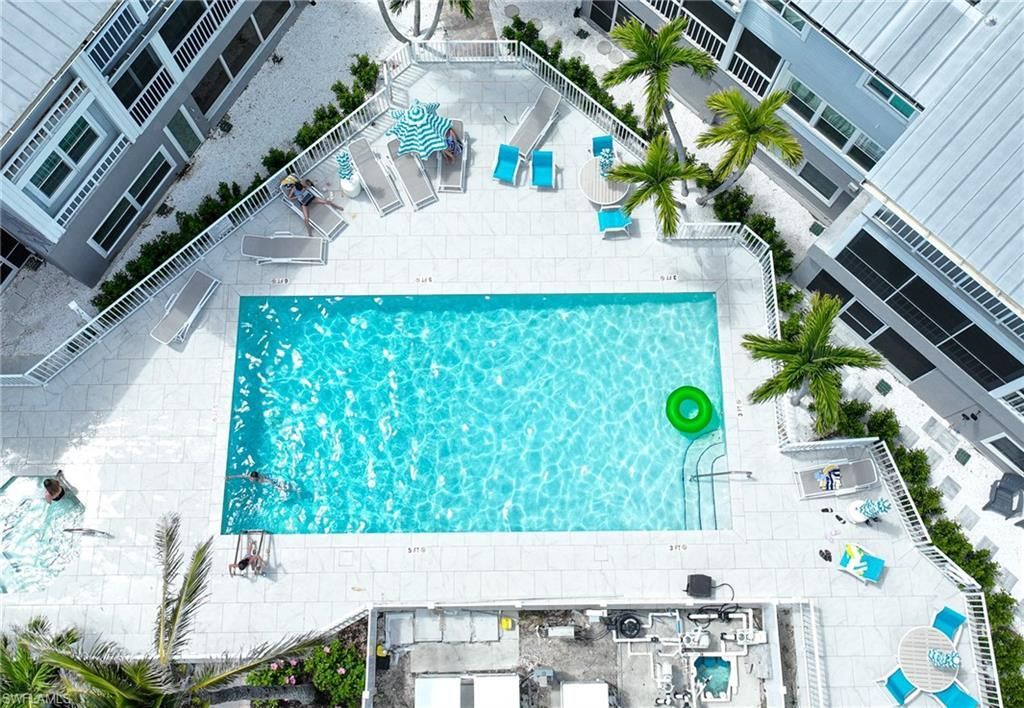 145 Barefoot Cir, Unit 4-4, Bonita Springs, FL 34134 Photo