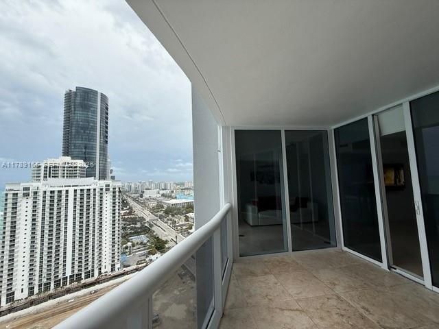 18911 Collins Ave, Unit 2804, Sunny Isles Beach, FL 33160 Photo