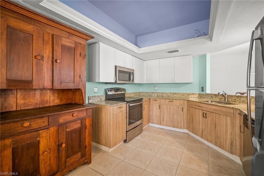 2651 Citrus Lake Dr, Unit D203, Naples, FL 34109 Photo