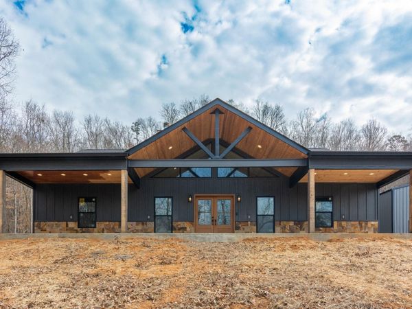 2604 Lower East Valley Road, Dunlap, TN 37327