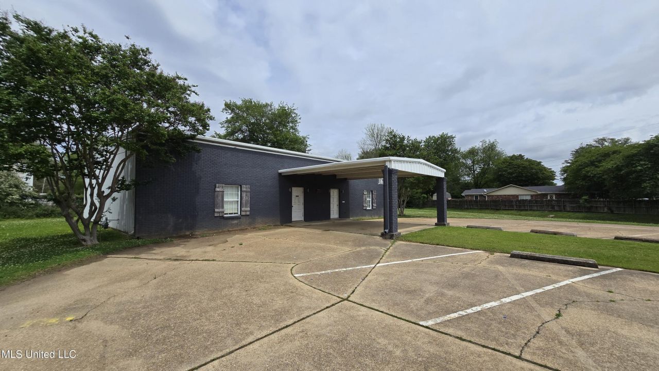 1414 College Street, Cleveland, MS 38732 Main Photo